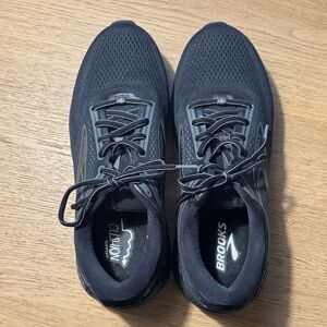 Brooks Beast GTS Running Shoes Men’s Size 11